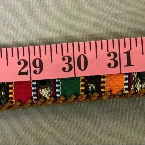 Women’s Vintage Woven Multicolor Leather Southwestern made in Guatemala Size 30 - Picture 7 of 16